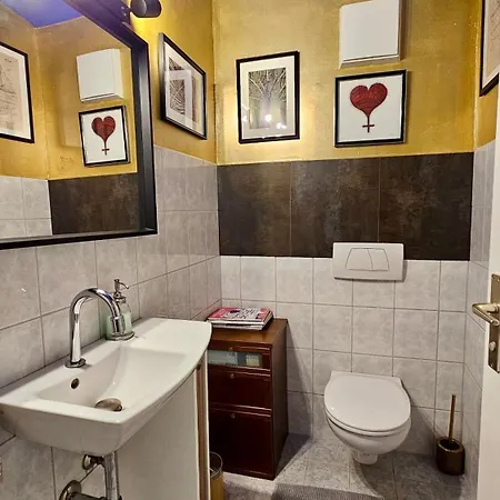 Stadtoase Mit Traumhaftem Ausblick Apartment Linz