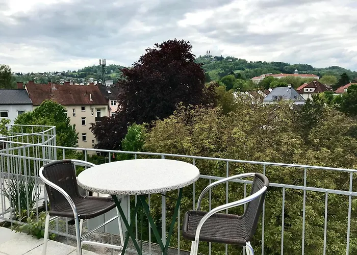 Stadtoase Mit Traumhaftem Ausblick * Linec